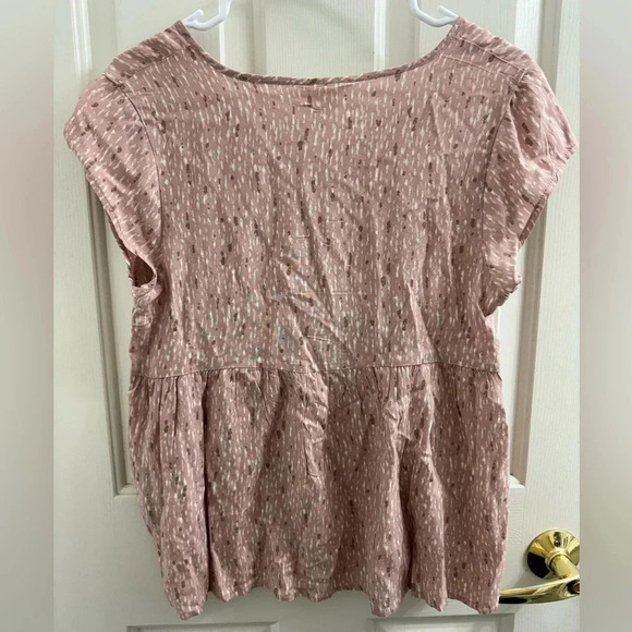 Caslon v neck short sleeve blouse - Picture 6 of 6